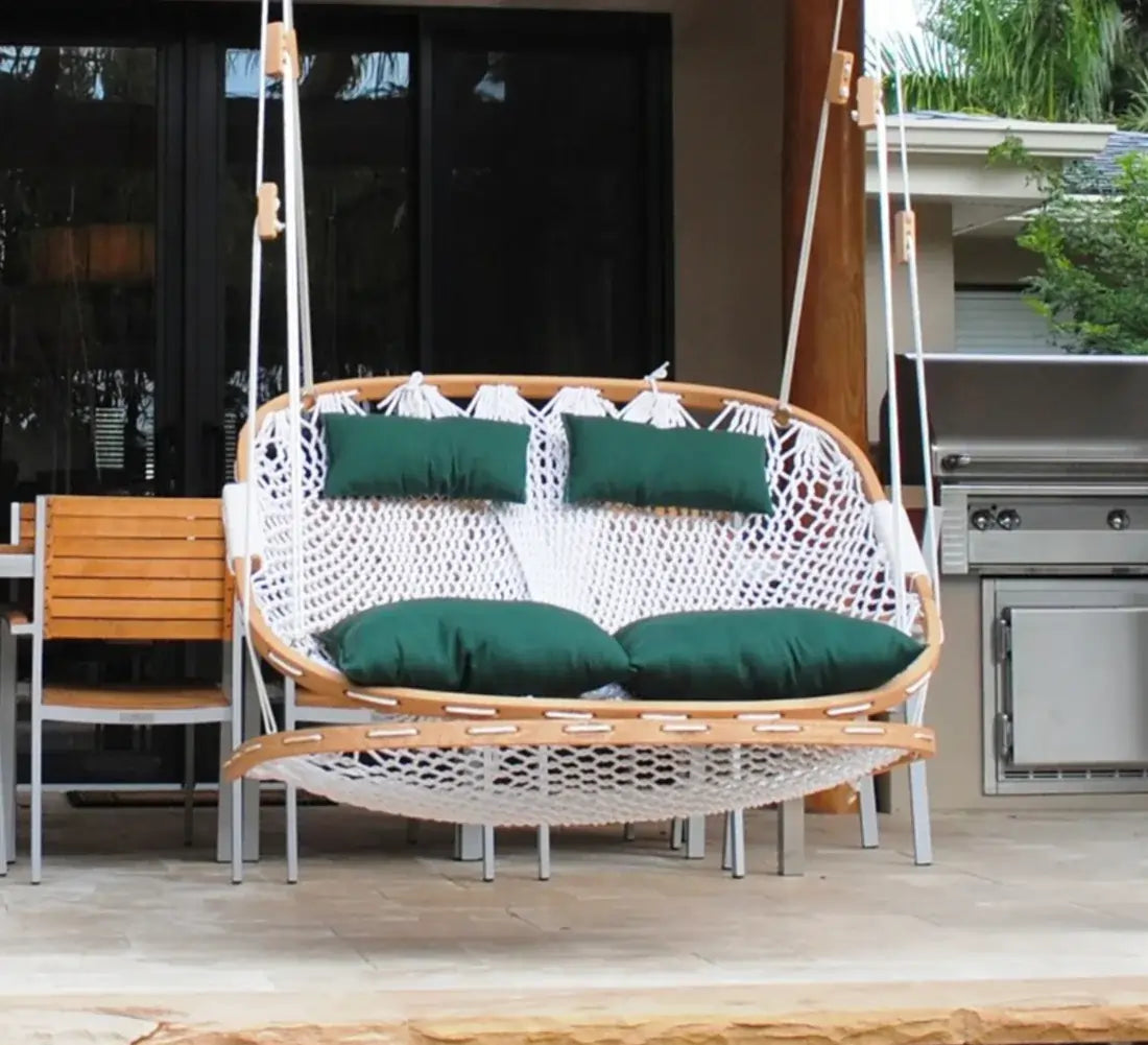 The Hammock Swing: The Ultimate Outdoor Comfort Trend