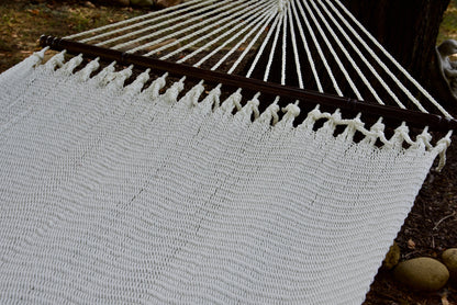 Hardwood spreader bar and fanned end cords on the White Double Caribbean Hammock