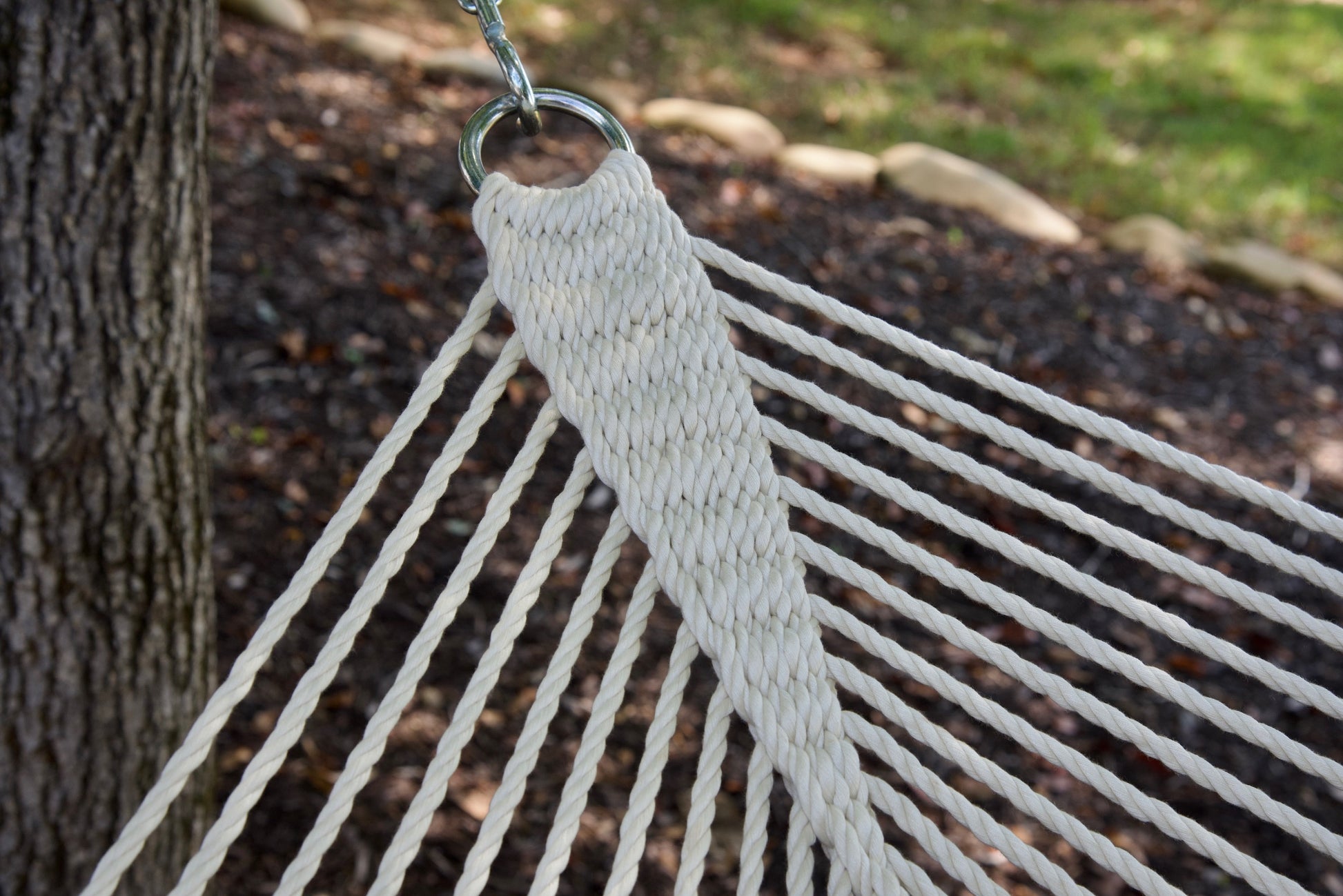 Clew knot gathering the end cords to the stainless steel O-ring on the Cream Jumbo Caribbean Hammock