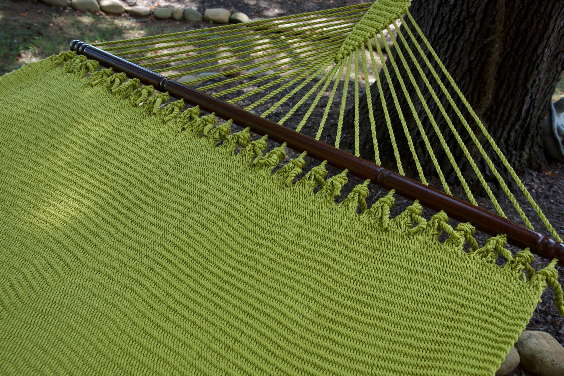Hardwood spreader bar and fanned end cords on the Olive Jumbo Caribbean Hammock
